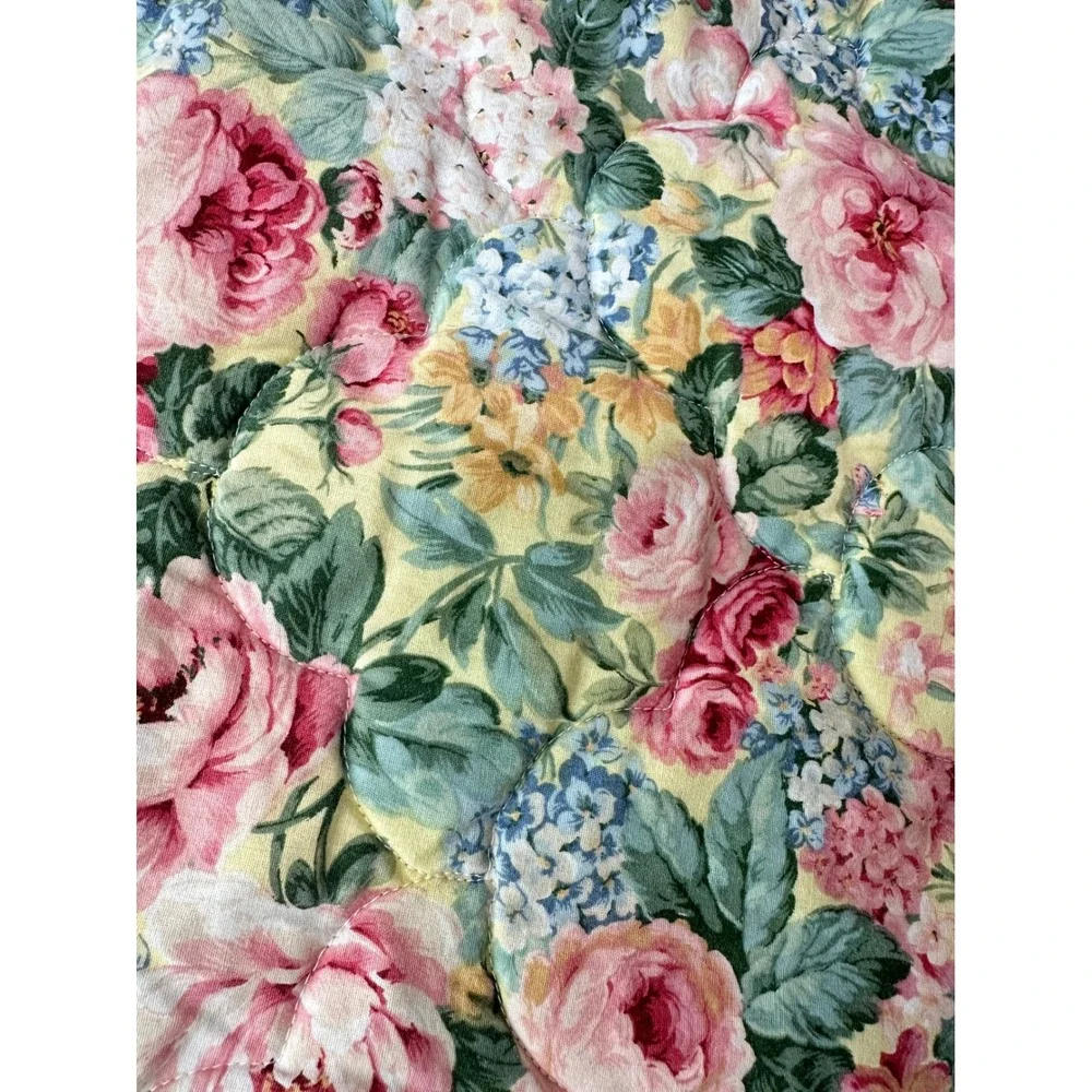 Vintage Croscill Coventry Queen Floral Coverlet 2 Shams Bedskirt Cottagecore